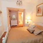 Sneaton Hall 4 * Whitby